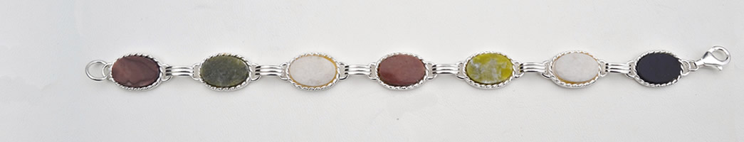 B154 € 125.00